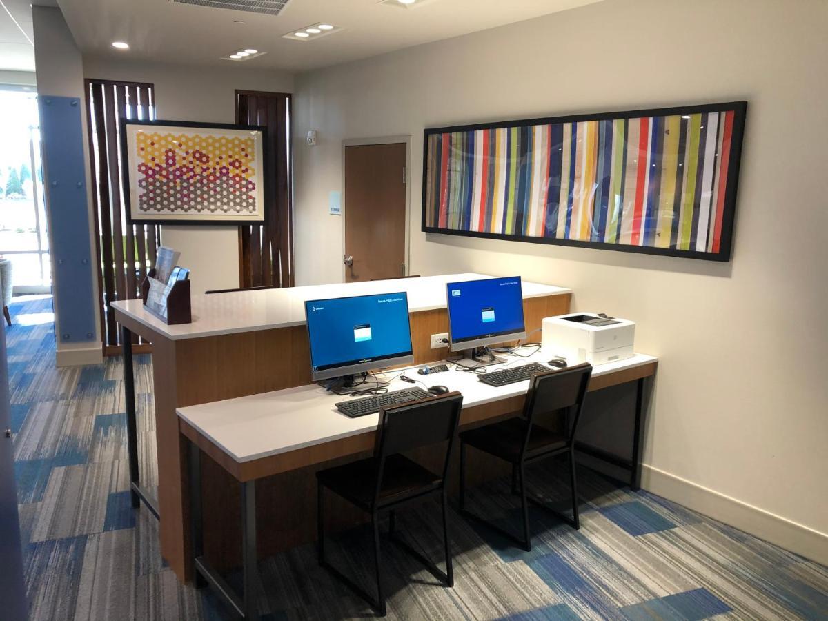 Holiday Inn Express & Suites - Madison West - Middleton By Ihg Eksteriør billede