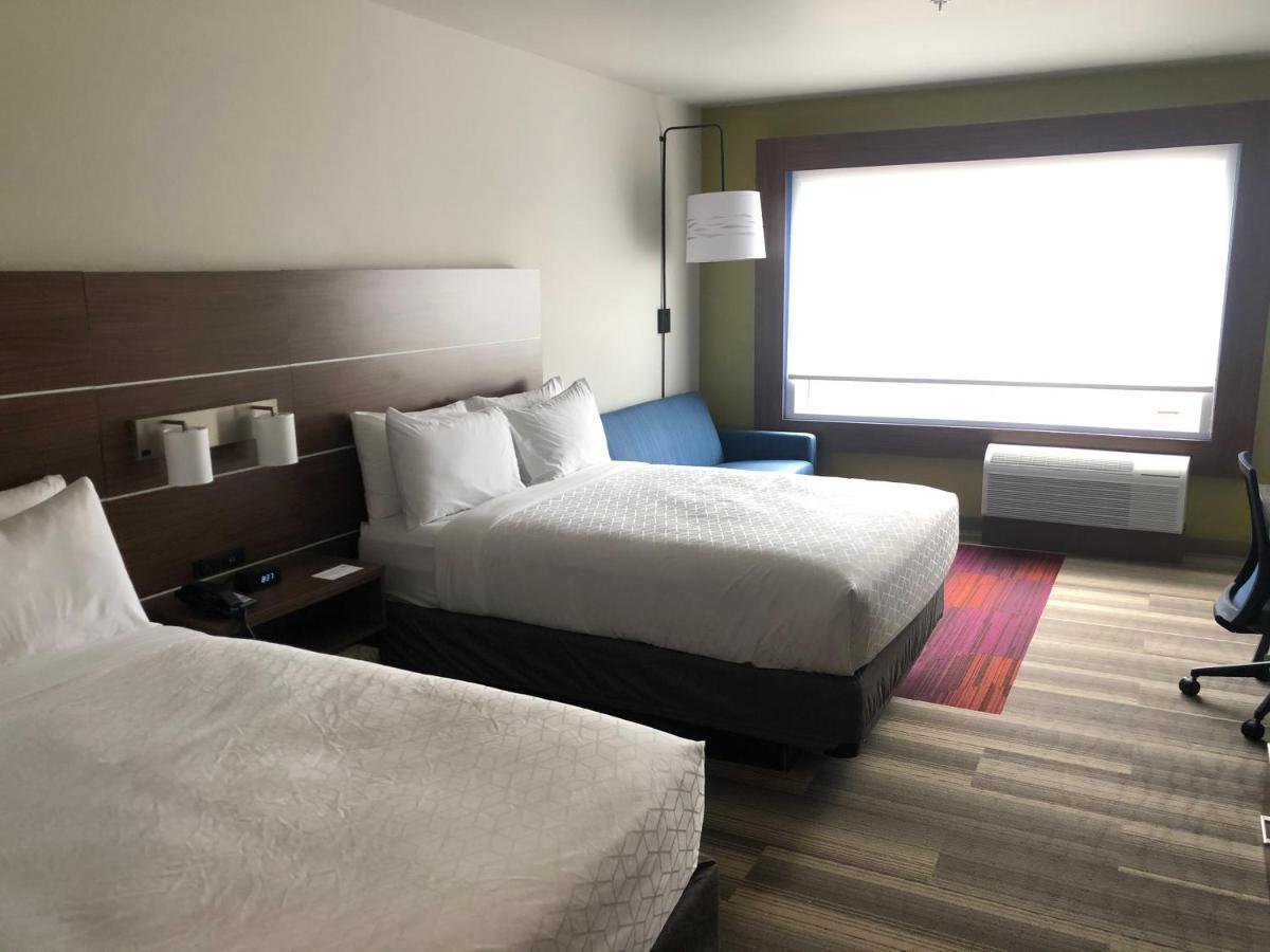 Holiday Inn Express & Suites - Madison West - Middleton By Ihg Eksteriør billede